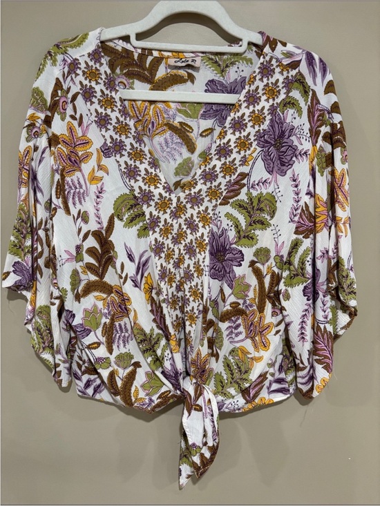 Lola P. Tops - V-Neck Tie-Front Floral Blouse in White with Purple & Olive